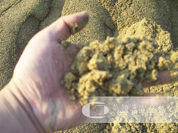 河卵石制成機制砂效果圖
